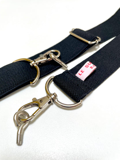 Sangle élastique avec boucles de fixation et mousqueton