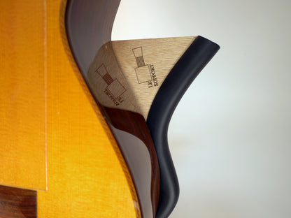 Guitar Support - VOYAGER Okoumé